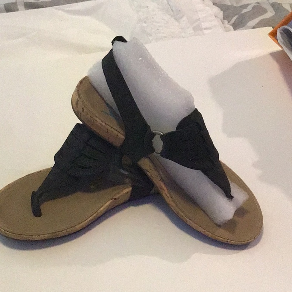 YUU Sandals